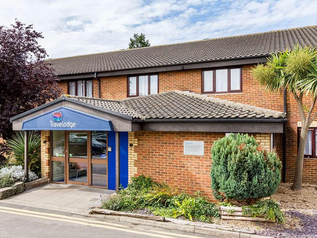 Travelodge London Wimbledon Morden Morden  Екстер'єр фото
