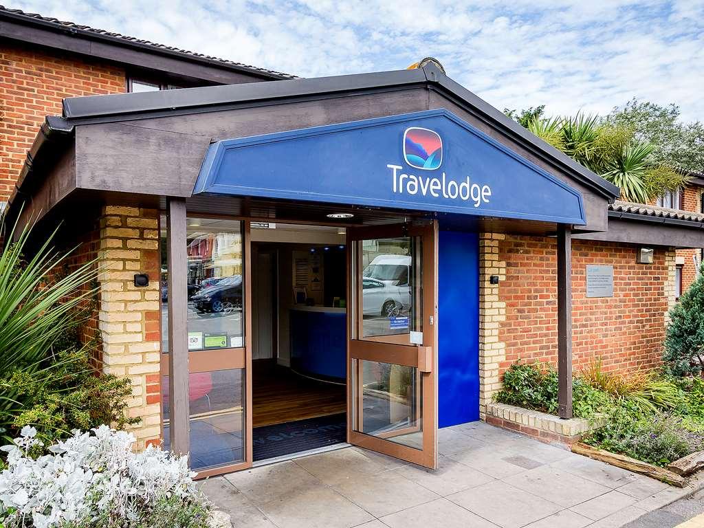 Travelodge London Wimbledon Morden Morden  Екстер'єр фото